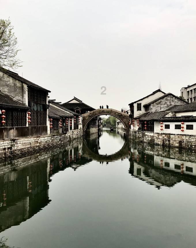 老人1948年参加工作，1951年转正是建国前的吗？游戏画面